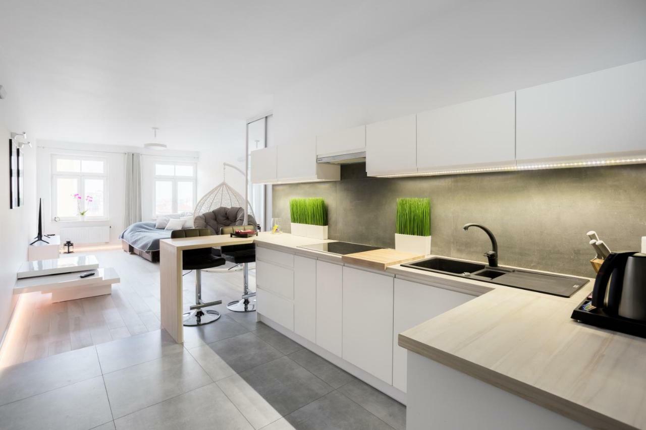 פוזנן Lajsnij Sobie Apartment מראה חיצוני תמונה